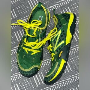 Women’s 9.5 New Balance WT10 Minimus Trail-Running Shoes Green Yellow